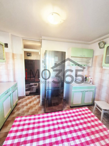 Ap.3 Camere Et.3 Exercitiu langa Scoala 2 stradal