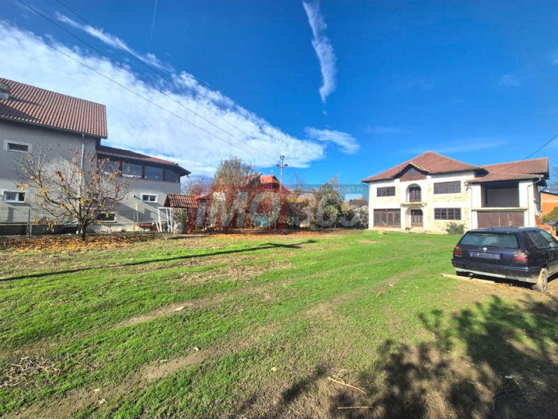 Casa P+1 cu teren 1424 Stefanesti la 1Km de Podul Viilor
