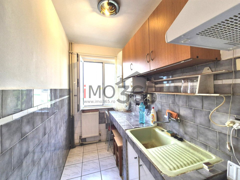 Ap.3 cam Craiovei Kaufland Et.3 centrala termopan