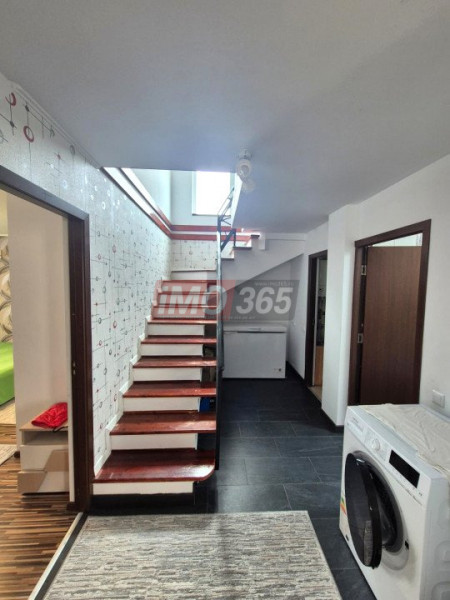 Casa 140 mp cu 4 dormitoare teren 610 mp Calinesti (la 3km de Topoloveni)