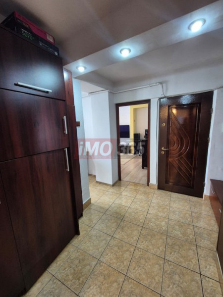 Ap.3cam. mobilat-utilat, Et.3,Bloc 1987,Pediatrie
