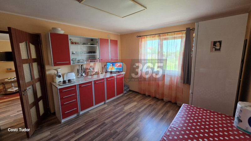 Casă P+M cu teren 6104mp Rociu, an constructie 2012