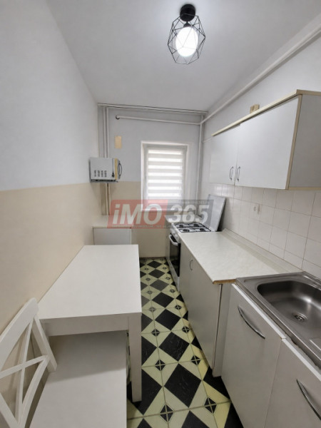 Ap.3 cam Gavana Et.6 (intermediar) mobilat si utilat clasic