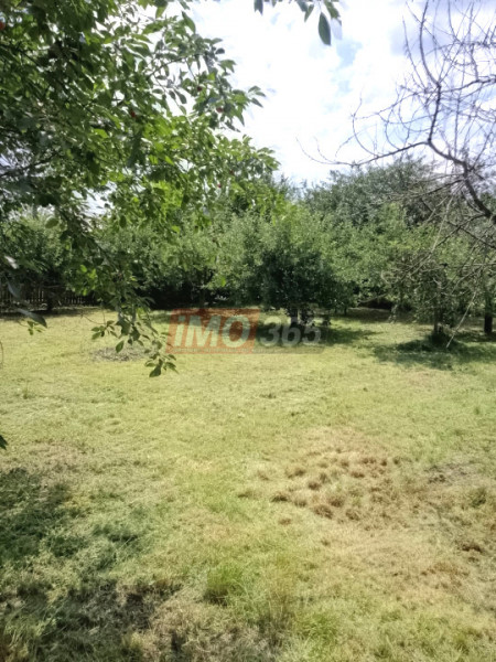 Teren intravilan Costesti, 4688mp deschidere 26mp
