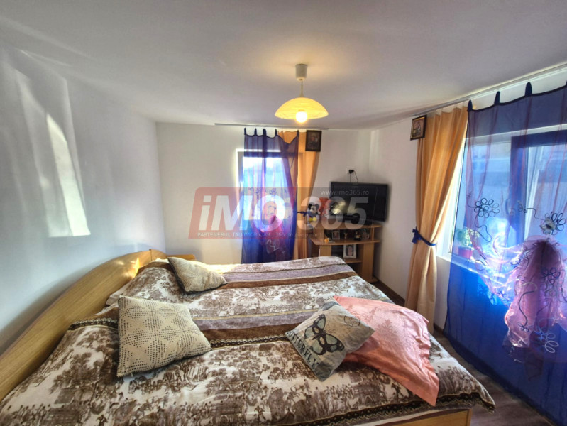 Casă in Bradu cu teren 1020mp, an constructie 2025