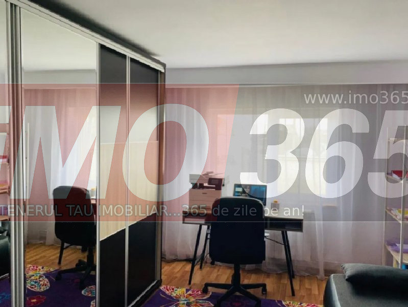 Vila/Casa 5 camere in apropiere de Mioveni